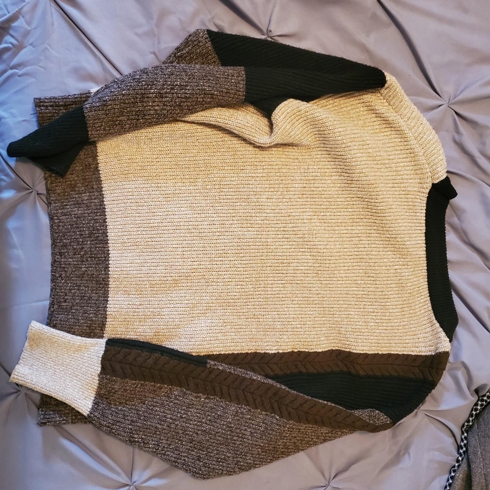 Shein Large Unisex block sweater